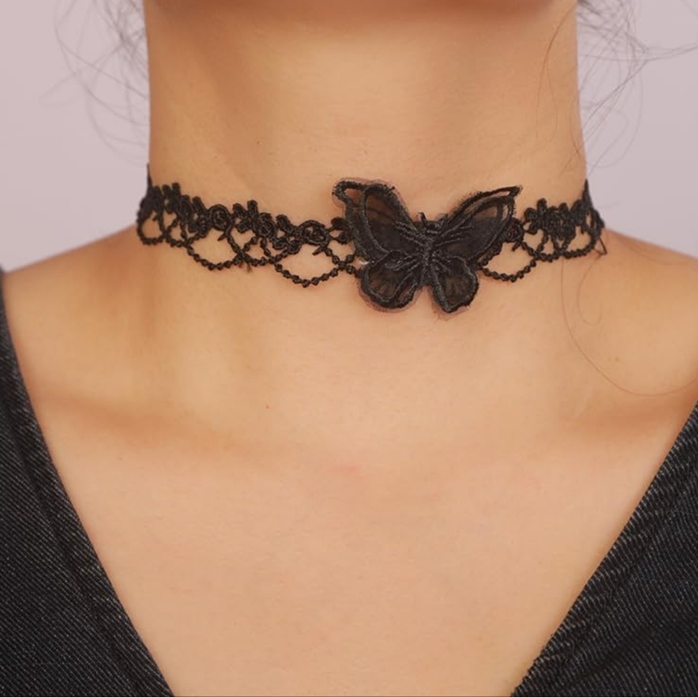 Gothic Black Butterfly Choker Necklace New